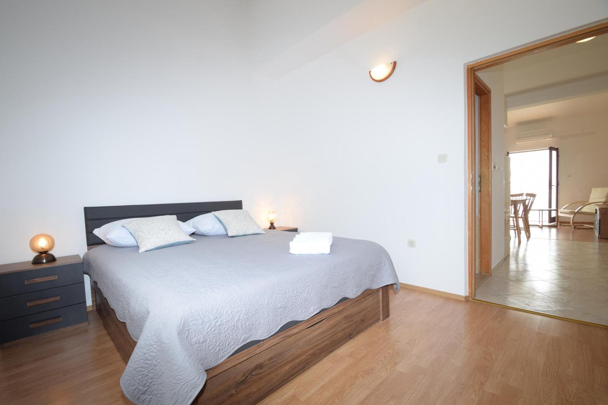 Apartment Duda Starigrad Paklenica Eksteriør bilde