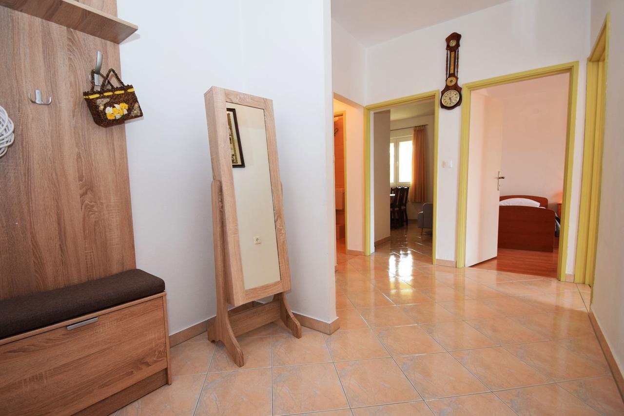 Apartment Duda Starigrad Paklenica Eksteriør bilde